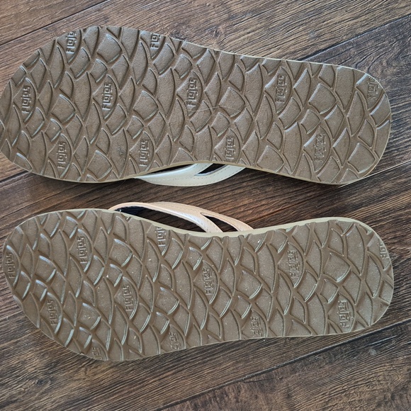 Flojos - Picture 5 of 5